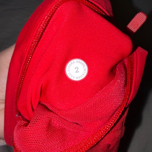 Lululemon Speed Up Shorts - Picture 4 of 4